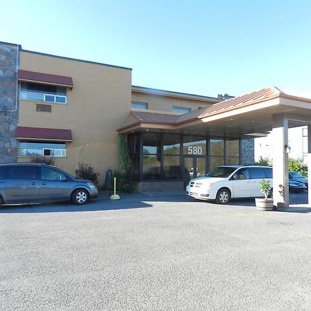 L'Auberge De L'Aeroport Inn Dorval Dış mekan fotoğraf