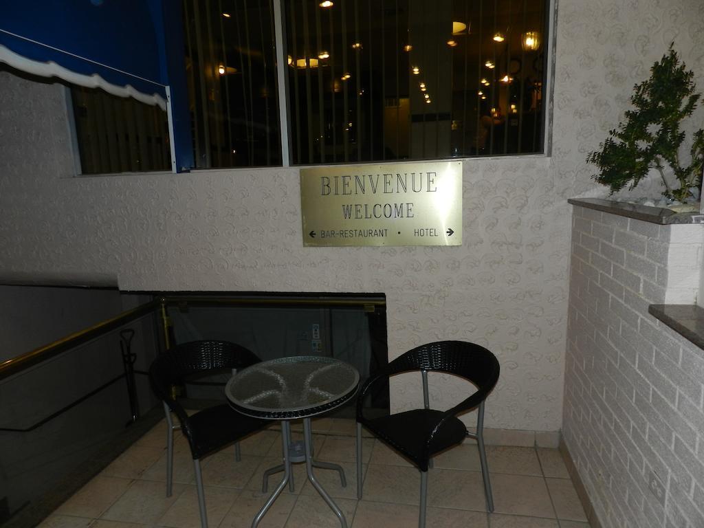L'Auberge De L'Aeroport Inn Dorval Dış mekan fotoğraf